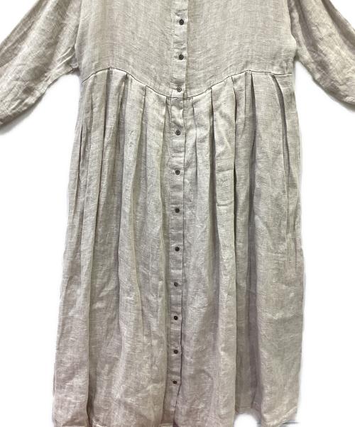 TUTIE.（ツチエ）TUTIE. (ツチエ) 長袖ワンピース ベージュ サイズ:FREEの古着・服飾アイテム