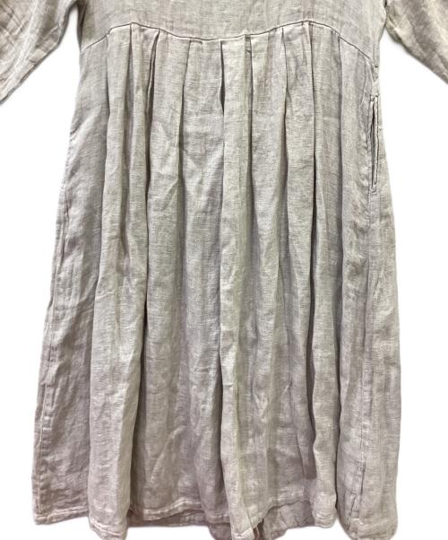 TUTIE.（ツチエ）TUTIE. (ツチエ) 長袖ワンピース ベージュ サイズ:FREEの古着・服飾アイテム