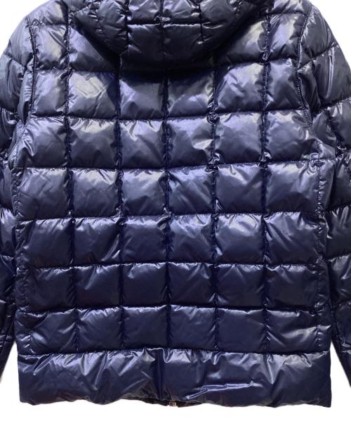 DUVETICA（デュベティカ）DUVETICA (デュベティカ) ダウンジャケット ネイビー×グリーン サイズ:50の古着・服飾アイテム