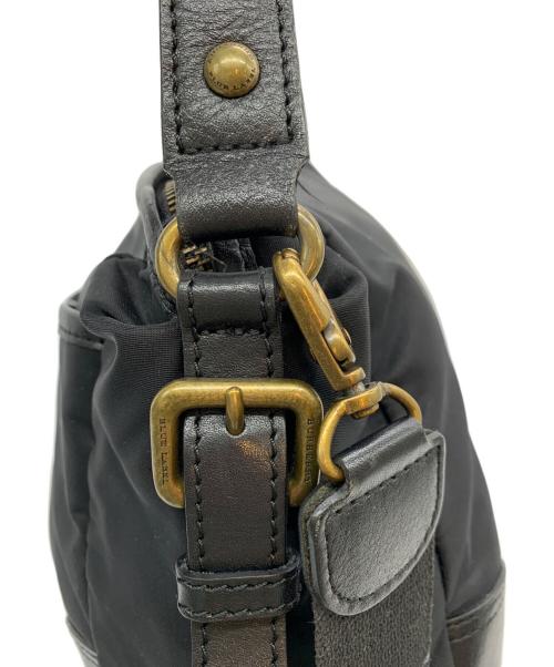 BURBERRY BLUE LABEL（バーバリー ブルー レーベル）BURBERRY BLUE LABEL (バーバリー ブルー レーベル) ショルダーバッグ ブラックの古着・服飾アイテム