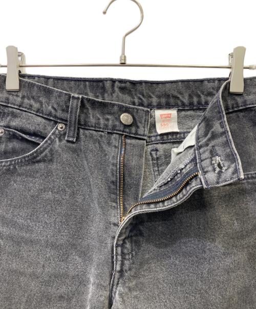 LEVI'S（リーバイス）LEVI'S (リーバイス) デニムパンツ グレー サイズ:73.5㎝（W29）の古着・服飾アイテム