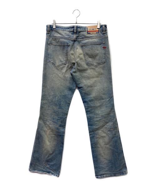 DIESEL（ディーゼル）DIESEL (ディーゼル) ブーツカットジーンズ ブルー サイズ:SIZE　81㎝の古着・服飾アイテム