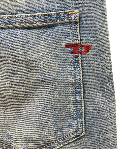 DIESEL（ディーゼル）DIESEL (ディーゼル) ブーツカットジーンズ ブルー サイズ:SIZE　81㎝の古着・服飾アイテム