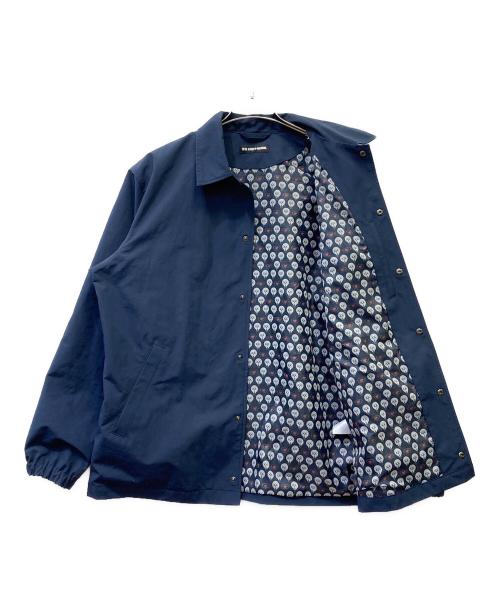 UNIQLO（ユニクロ）UNIQLO (ユニクロ) KAWS (カウズ) コーチジャケット ネイビー サイズ:Lの古着・服飾アイテム