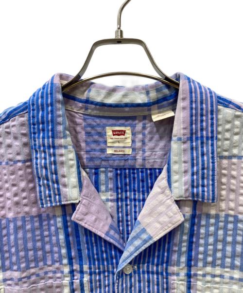 LEVI'S（リーバイス）LEVI'S (リーバイス) 半袖シャツ ブルー サイズ:Lの古着・服飾アイテム
