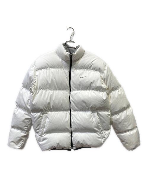NIKE（ナイキ）NIKE (ナイキ) リバーシブルダウンジャケット ホワイト サイズ:SIZE Mの古着・服飾アイテム