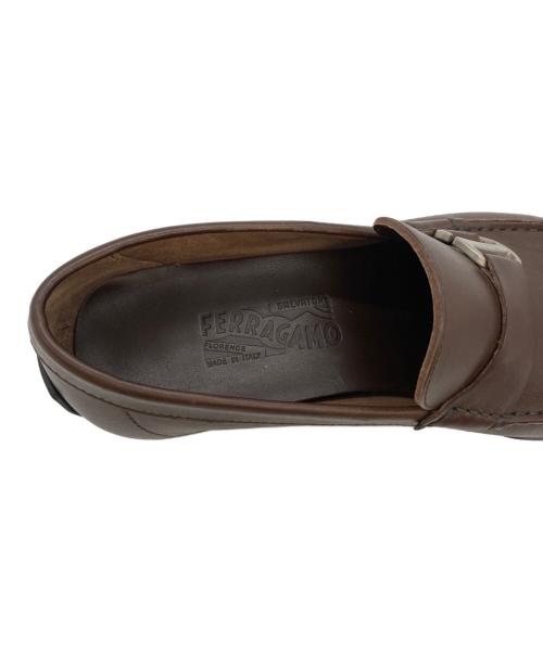 Salvatore Ferragamo（サルヴァトーレ フェラガモ）Salvatore Ferragamo (サルヴァトーレ フェラガモ) ドライビングシューズ ブラウン サイズ:26㎝の古着・服飾アイテム