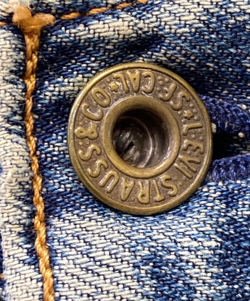 LEVI'S（リーバイス）LEVI'S (リーバイス) デニムパンツ インディゴ サイズ:W32×L36の古着・服飾アイテム