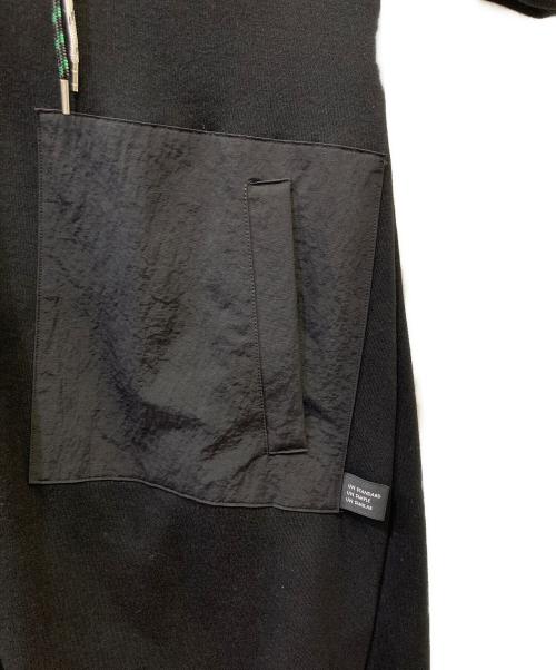 UN3D.（アンスリード）UN3D. (アンスリード) フードケープコート ブラック サイズ:Fの古着・服飾アイテム