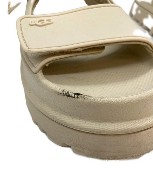 UGG（アグ）UGG (アグ) サンダル ベージュ サイズ:23㎝の古着・服飾アイテム