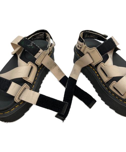 Dr.Martens（ドクターマーチン）Dr.Martens (ドクターマーチン) サンダル ベージュ×ブラック サイズ:EU36の古着・服飾アイテム
