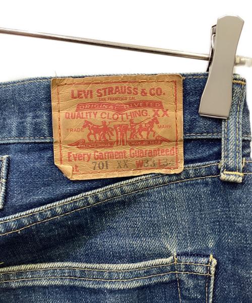 LEVI'S（リーバイス）LEVI'S (リーバイス) デニムパンツ インディゴ サイズ:33ｲﾝﾁの古着・服飾アイテム