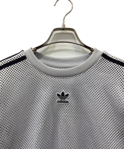 adidas（アディダス）adidas (アディダス) メッシュスウェット ライトグレー サイズ:FREEの古着・服飾アイテム