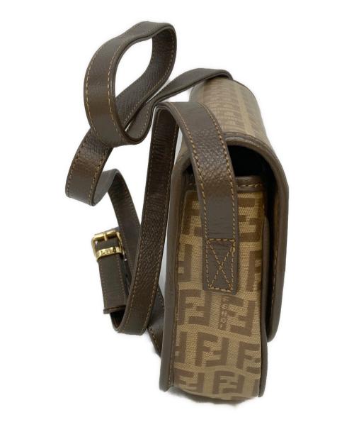 FENDI（フェンディ）FENDI (フェンディ) ショルダーバッグ ブラウンの古着・服飾アイテム