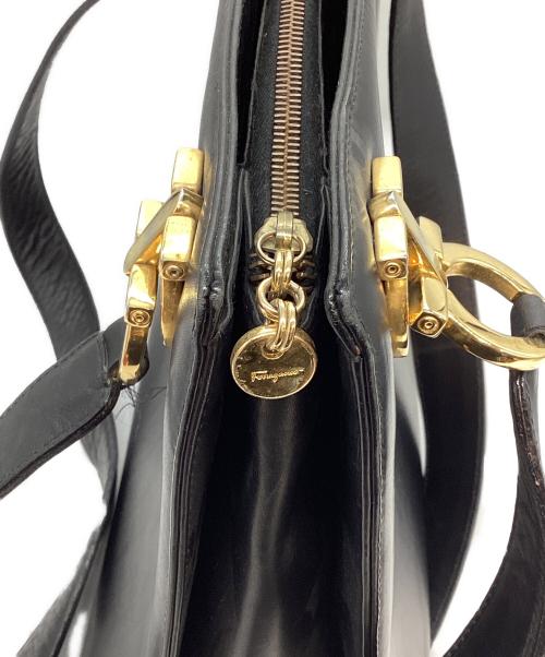 Salvatore Ferragamo（サルヴァトーレ フェラガモ）Salvatore Ferragamo (サルヴァトーレ フェラガモ) ワンショルダーバッグ ブラックの古着・服飾アイテム