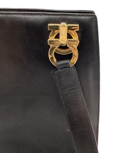 Salvatore Ferragamo（サルヴァトーレ フェラガモ）Salvatore Ferragamo (サルヴァトーレ フェラガモ) ワンショルダーバッグ ブラックの古着・服飾アイテム