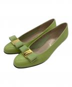 Salvatore Ferragamoサルヴァトーレ フェラガモ）の古着「パンプス」｜黄緑
