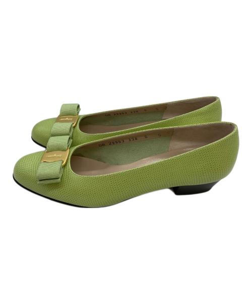 Salvatore Ferragamo（サルヴァトーレ フェラガモ）Salvatore Ferragamo (サルヴァトーレ フェラガモ) パンプス 黄緑 サイズ:SIZE 6の古着・服飾アイテム