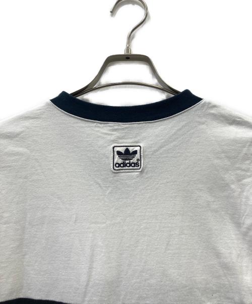 adidas（アディダス）adidas (アディダス) 半袖カットソー ホワイト サイズ:SIZE Lの古着・服飾アイテム