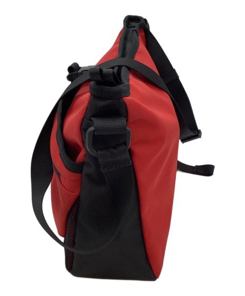 THE NORTH FACE（ザ ノース フェイス）THE NORTH FACE (ザ ノース フェイス) リープショルダーバッグ レッドの古着・服飾アイテム