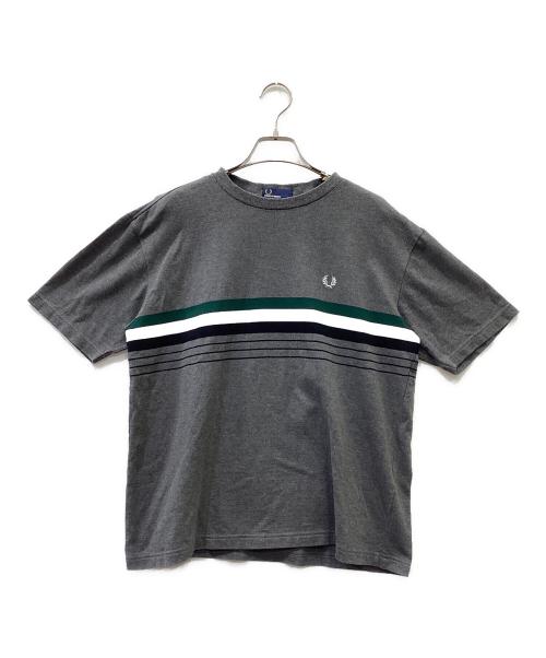 FRED PERRY（フレッドペリー）FRED PERRY (フレッドペリー) 半袖カットソー ライトグレー サイズ:SIZE L(US 10)の古着・服飾アイテム