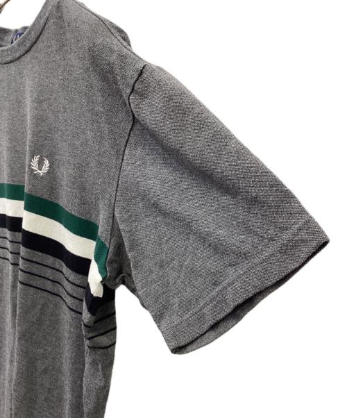 FRED PERRY（フレッドペリー）FRED PERRY (フレッドペリー) 半袖カットソー ライトグレー サイズ:SIZE L(US 10)の古着・服飾アイテム