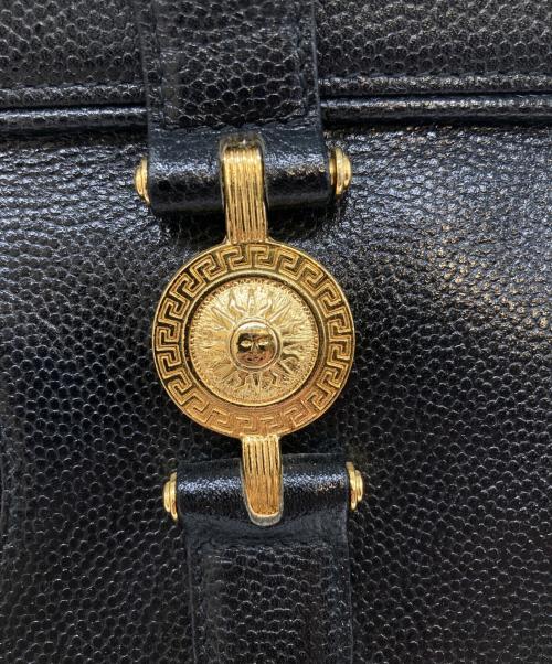 GIANNI VERSACE（ジャンニ・ヴェルサーチ）GIANNI VERSACE (ジャンニ・ヴェルサーチ) ２段バニティバッグ ブラック×ゴールドの古着・服飾アイテム