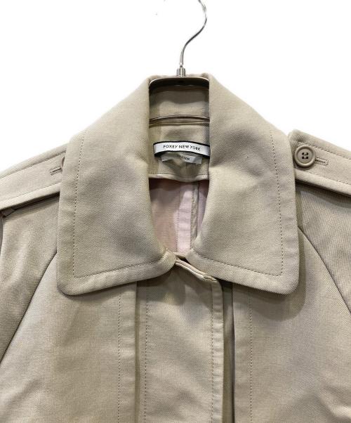 FOXEY NEWYORK（フォクシーニューヨーク）FOXEY NEWYORK (フォクシーニューヨーク) コート ベージュ サイズ:40の古着・服飾アイテム