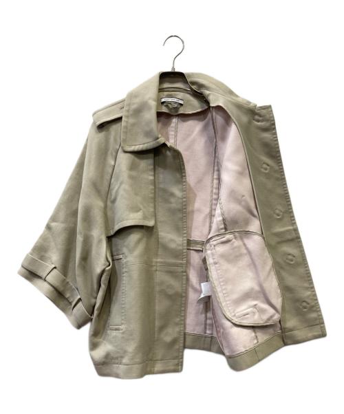 FOXEY NEWYORK（フォクシーニューヨーク）FOXEY NEWYORK (フォクシーニューヨーク) コート ベージュ サイズ:40の古着・服飾アイテム