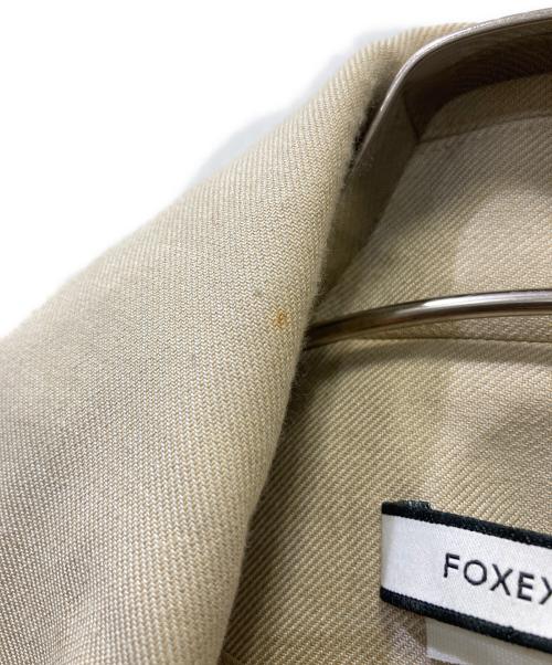 FOXEY NEWYORK（フォクシーニューヨーク）FOXEY NEWYORK (フォクシーニューヨーク) コート ベージュ サイズ:40の古着・服飾アイテム