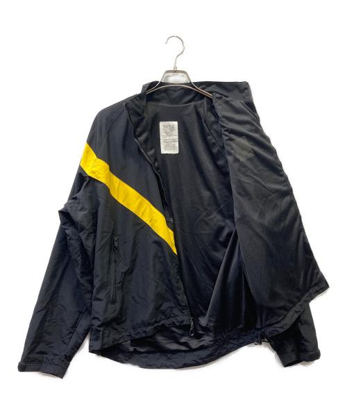US ARMY（ユーエスアーミー）US ARMY (ユーエスアーミー) ナイロンジャケット ブラック サイズ:SIZE Mの古着・服飾アイテム
