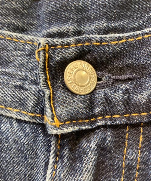 LEVI'S（リーバイス）LEVI'S (リーバイス) デニムパンツ ネイビー サイズ:SIZE W33×L32 未使用品の古着・服飾アイテム