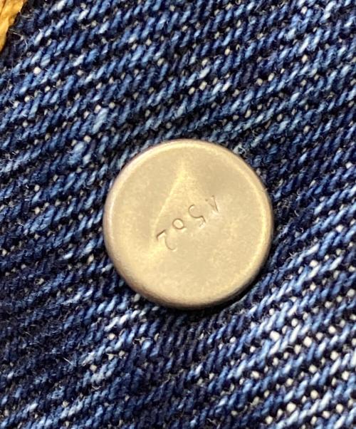 LEVI'S（リーバイス）LEVI'S (リーバイス) デニムパンツ ネイビー サイズ:SIZE W33×L32 未使用品の古着・服飾アイテム