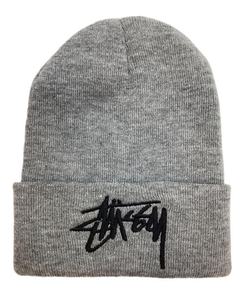 stussy（ステューシー）stussy (ステューシー) ニット帽 ライトグレーの古着・服飾アイテム