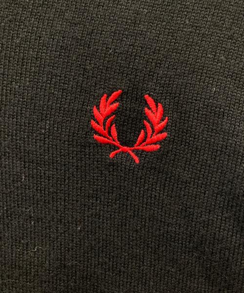 FRED PERRY（フレッドペリー）FRED PERRY (フレッドペリー) 厚手ニット ブラック サイズ:XSの古着・服飾アイテム