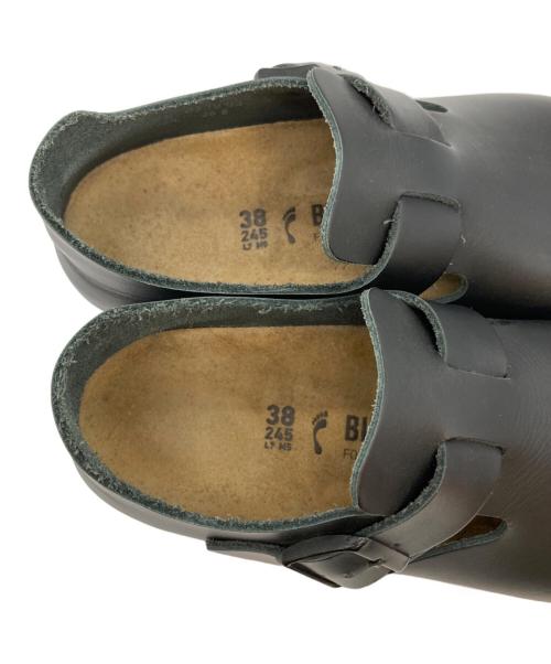 BIRKENSTOCK（ビルケンシュトック）BIRKENSTOCK (ビルケンシュトック) シューズ ブラック サイズ:24.5cmの古着・服飾アイテム