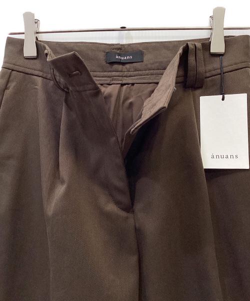 anuans（アニュアンス）anuans (アニュアンス) タックワイドデザインパンツ ブラウン サイズ:SIZE 1 未使用品の古着・服飾アイテム