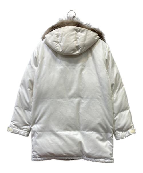 BURBERRY BLACK LABEL（バーバリーブラックレーベル）BURBERRY BLACK LABEL (バーバリーブラックレーベル) ダウンコート ホワイト サイズ:Mの古着・服飾アイテム