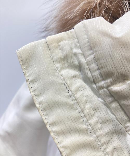 BURBERRY BLACK LABEL（バーバリーブラックレーベル）BURBERRY BLACK LABEL (バーバリーブラックレーベル) ダウンコート ホワイト サイズ:Mの古着・服飾アイテム