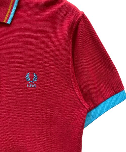 COMME des GARCONS（コムデギャルソン）COMME des GARCONS (コムデギャルソン) FRED PERRY (フレッドペリー) 半袖ポロシャツ レッド サイズ:SIZE Sの古着・服飾アイテム