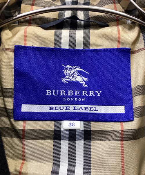 BURBERRY BLUE LABEL（バーバリー ブルー レーベル）BURBERRY BLUE LABEL (バーバリー ブルー レーベル) フーデッドコート ブラック サイズ:38の古着・服飾アイテム
