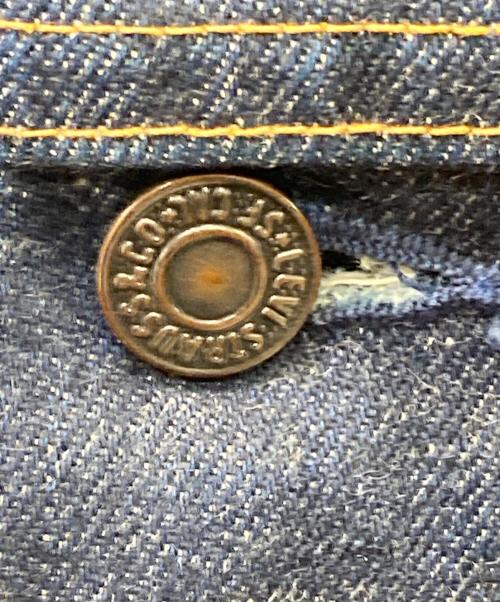 LEVI'S（リーバイス）LEVI'S (リーバイス) デニムジャケット インディゴ サイズ:SIZE Mの古着・服飾アイテム