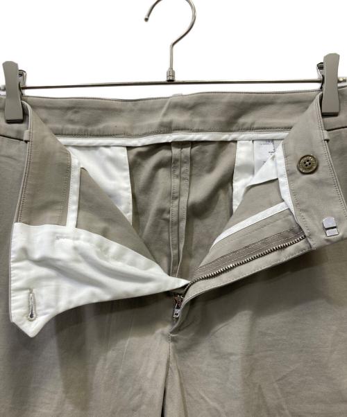 MONCLER（モンクレール）MONCLER (モンクレール) スラックス ベージュ サイズ:SIZE 48の古着・服飾アイテム