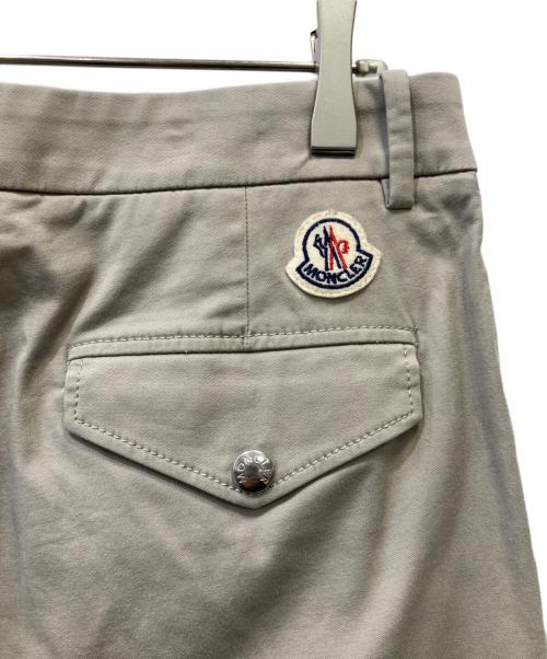 MONCLER（モンクレール）MONCLER (モンクレール) スラックス ベージュ サイズ:SIZE 48の古着・服飾アイテム