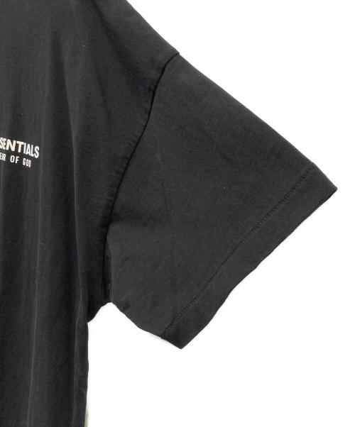 FOG ESSENTIALS（フィアオブゴッド エッセンシャル）FOG ESSENTIALS (フィアオブゴッド エッセンシャル) 半袖カットソー ブラック サイズ:Mの古着・服飾アイテム