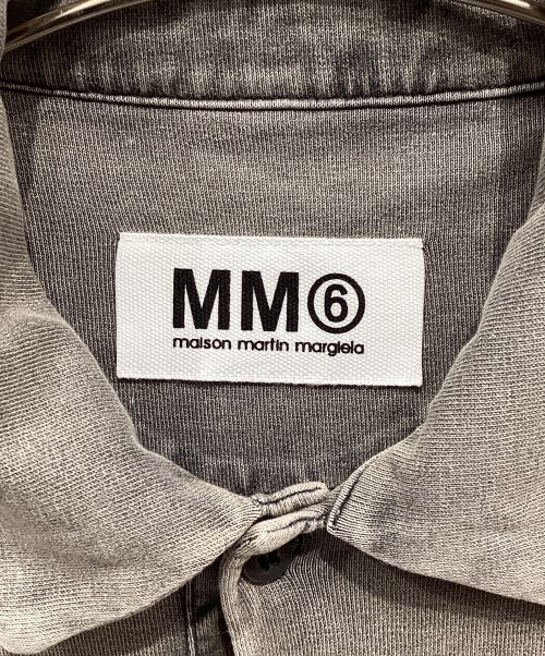 MM6 Maison Margiela（エムエムシックスメゾンマルジェラ）MM6 Maison Margiela (エムエムシックス メゾンマルジェラ) ポロシャツ グレー サイズ:XSの古着・服飾アイテム
