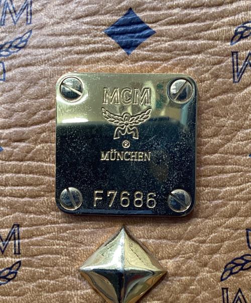 MCM（エムシーエム）MCM (エムシーエム) リュック ブラウンの古着・服飾アイテム