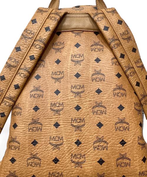 MCM（エムシーエム）MCM (エムシーエム) リュック ブラウンの古着・服飾アイテム