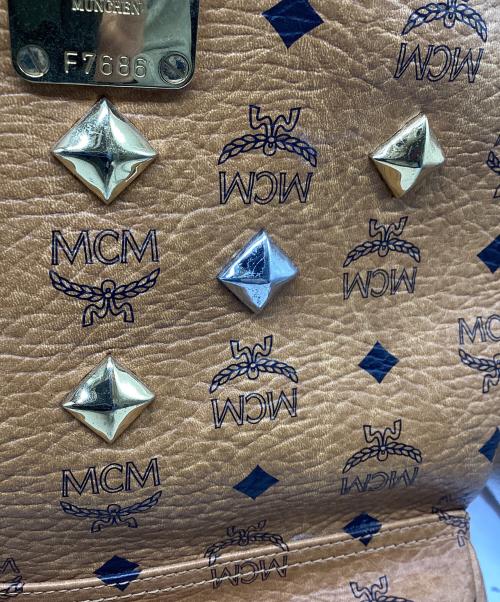 MCM（エムシーエム）MCM (エムシーエム) リュック ブラウンの古着・服飾アイテム