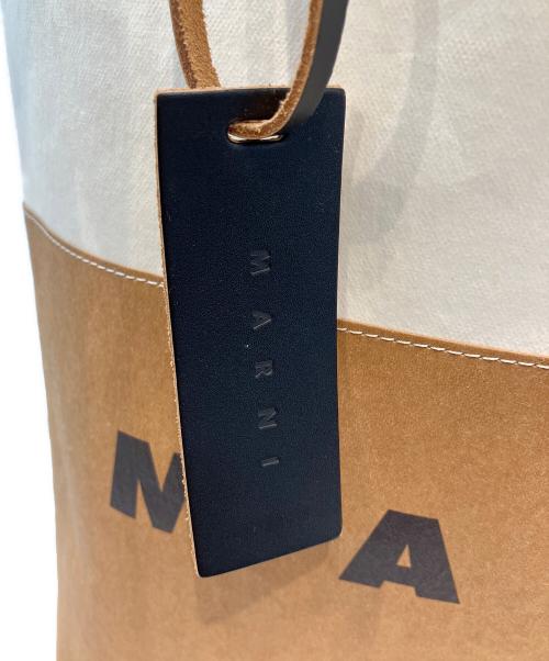 MARNI（マルニ）MARNI (マルニ) バイカラートートバッグ ホワイト×ブラウンの古着・服飾アイテム